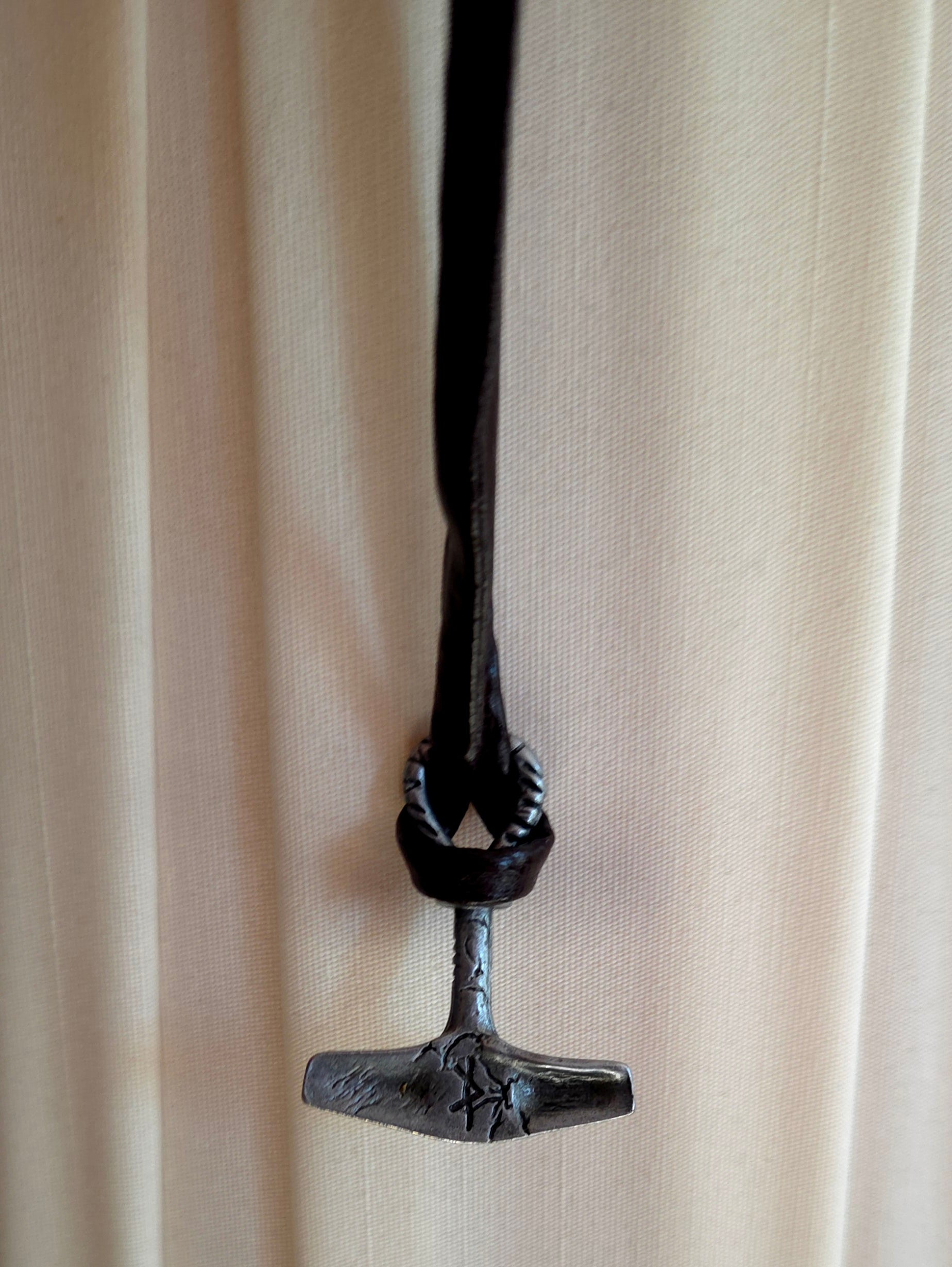Mjölnir Halskette – Der Hammer Thors